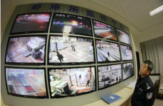 火車站監(jiān)控.jpg 火車站監(jiān)控.jpg